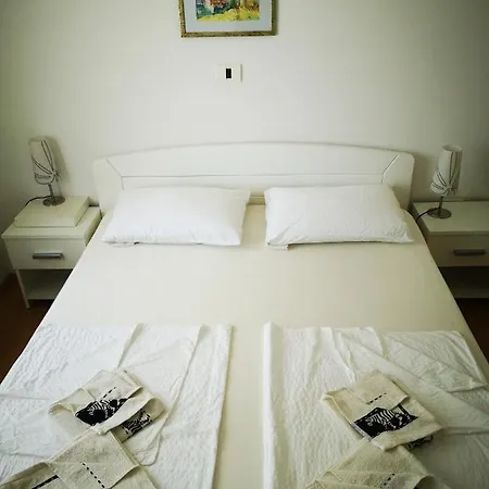 Apartma Ceh Gabrovica pri Črnem Kalu