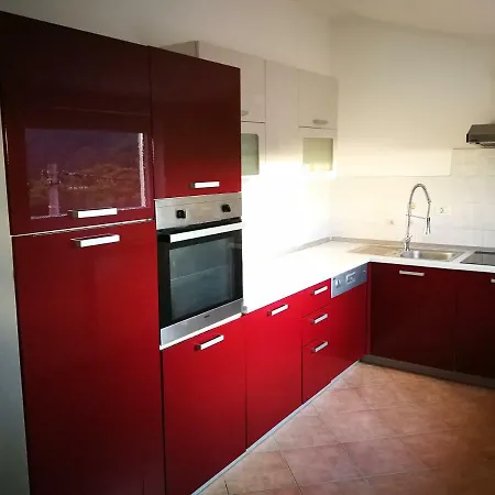 Apartma Ceh * Gabrovica pri Crnem Kalu