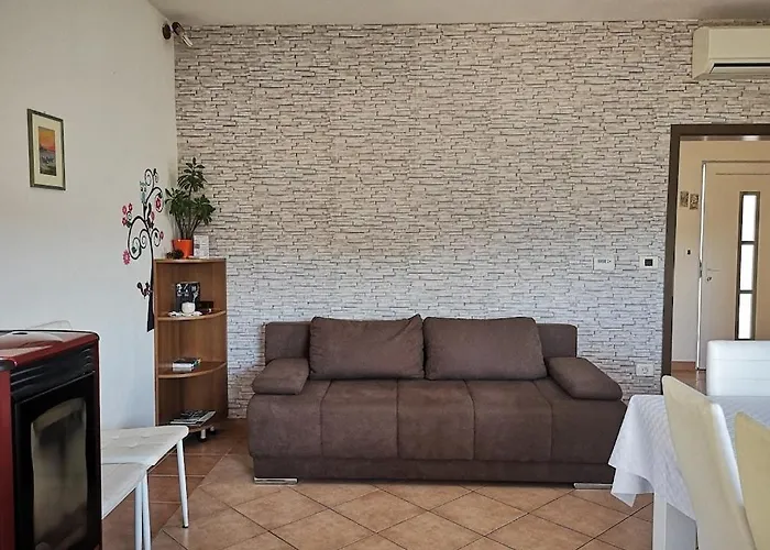 アパート Apartma Ceh Gabrovica pri Črnem Kalu